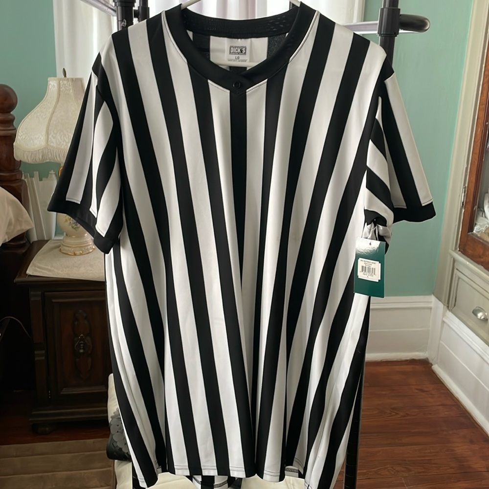 Referee shirt